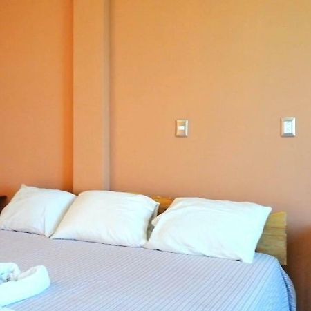 Sarteneja Inn Luaran gambar