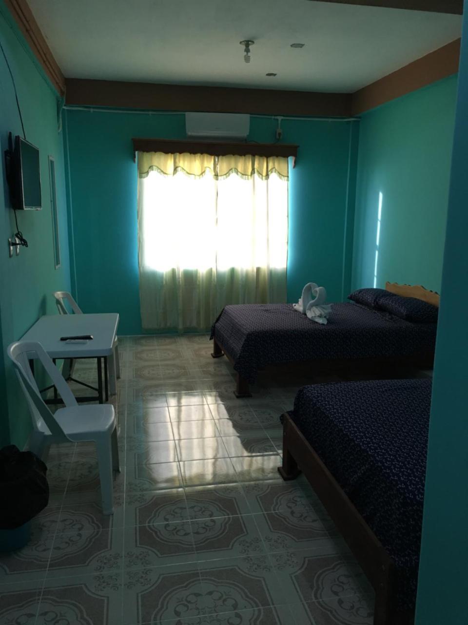 Sarteneja Inn Luaran gambar