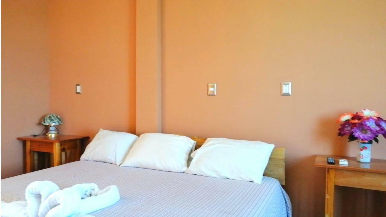Sarteneja Inn Luaran gambar